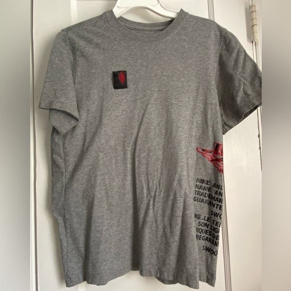 Vintage ‘00 Air Jordan Jumpman Wings Gray T-Shirt Size: Medium - Picture 2 of 8